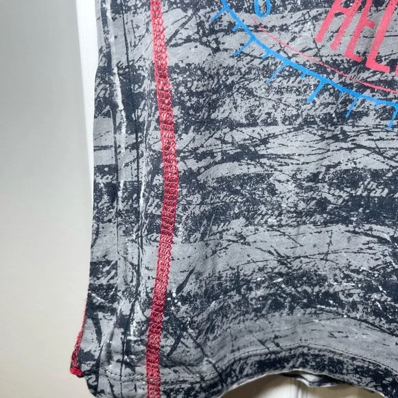 Buckle Affliction Black Gray Cutout V-Neck Graphic Tee - Picture 14 of 16